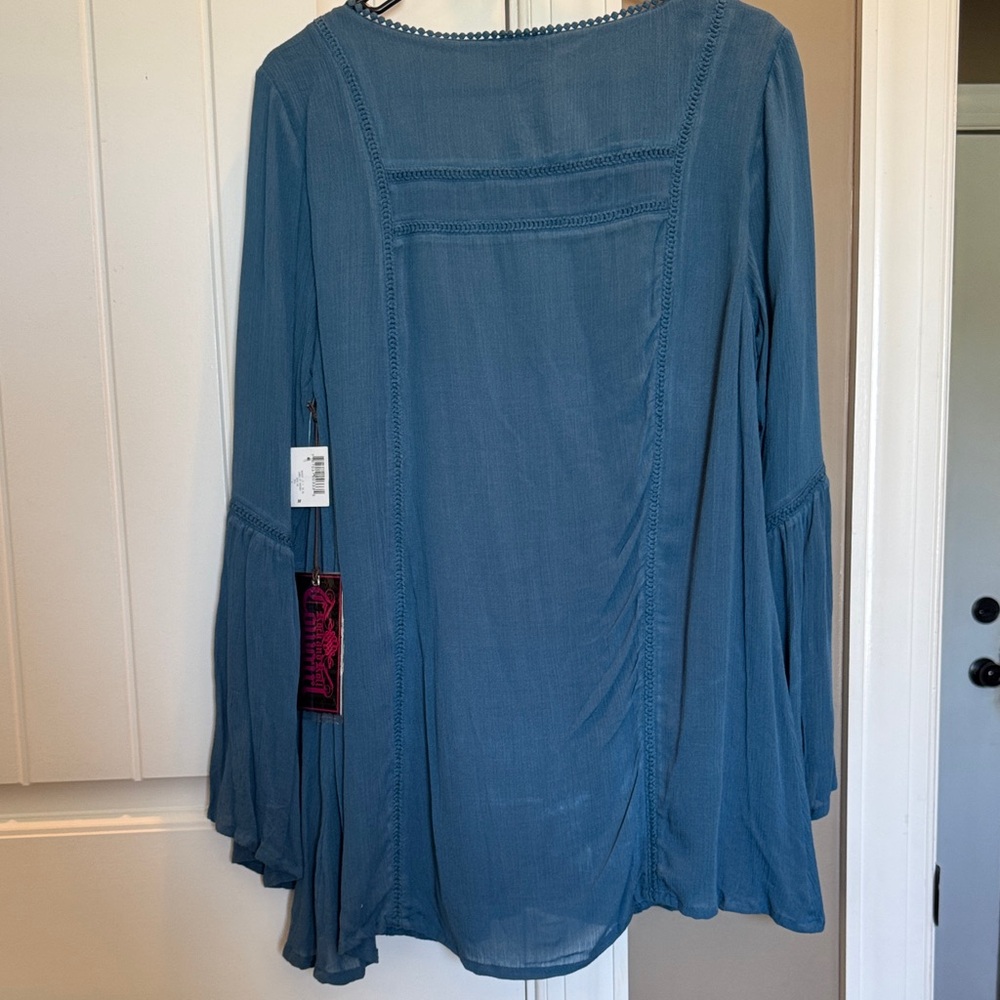 Rock & Roll Cowgirl Blue V-Neck Bell Sleeve Tunic - Picture 7 of 7